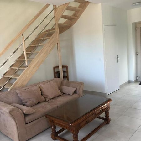 Residence Merlin Appartement Arthur Saint-Malon-sur-Mel Exteriör bild