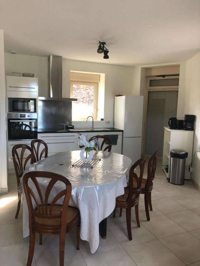 Residence Merlin Appartement Arthur Saint-Malon-sur-Mel Exteriör bild