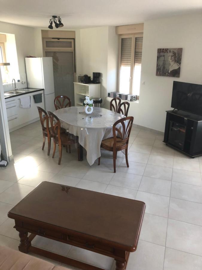 Residence Merlin Appartement Arthur Saint-Malon-sur-Mel Exteriör bild